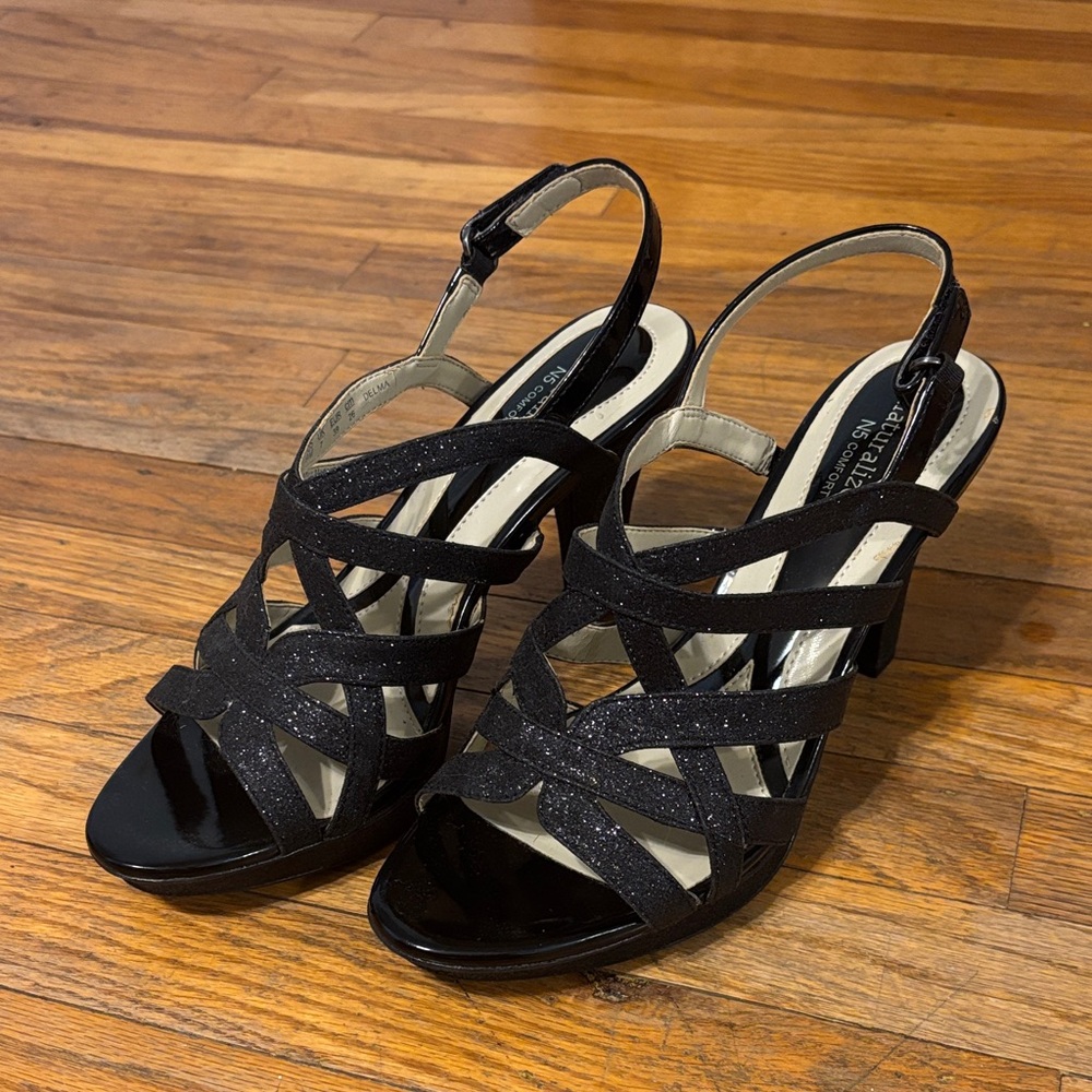 Naturalizer Black Glitter Heels